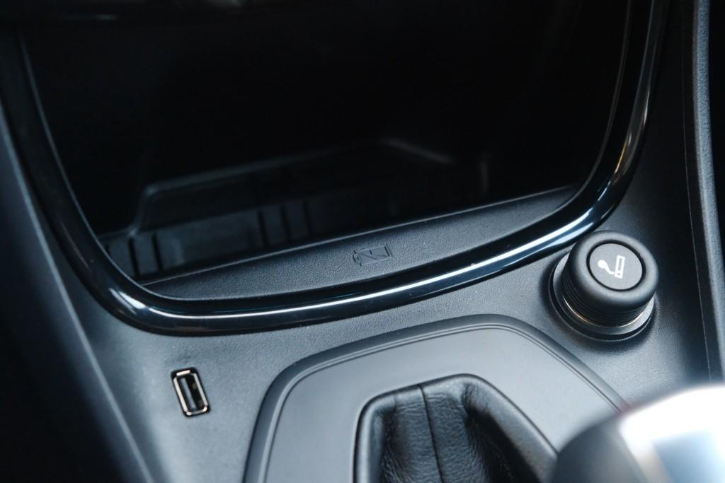 Ford Puma Ford Puma 1.0 EcoBoost Hybrid 155pk Aut. ST-Line X | Navi | App Connect | Adaptive Cruise | Full LED | Elektrische Achterklep | B&O Audio | Camera | Winter Pakket