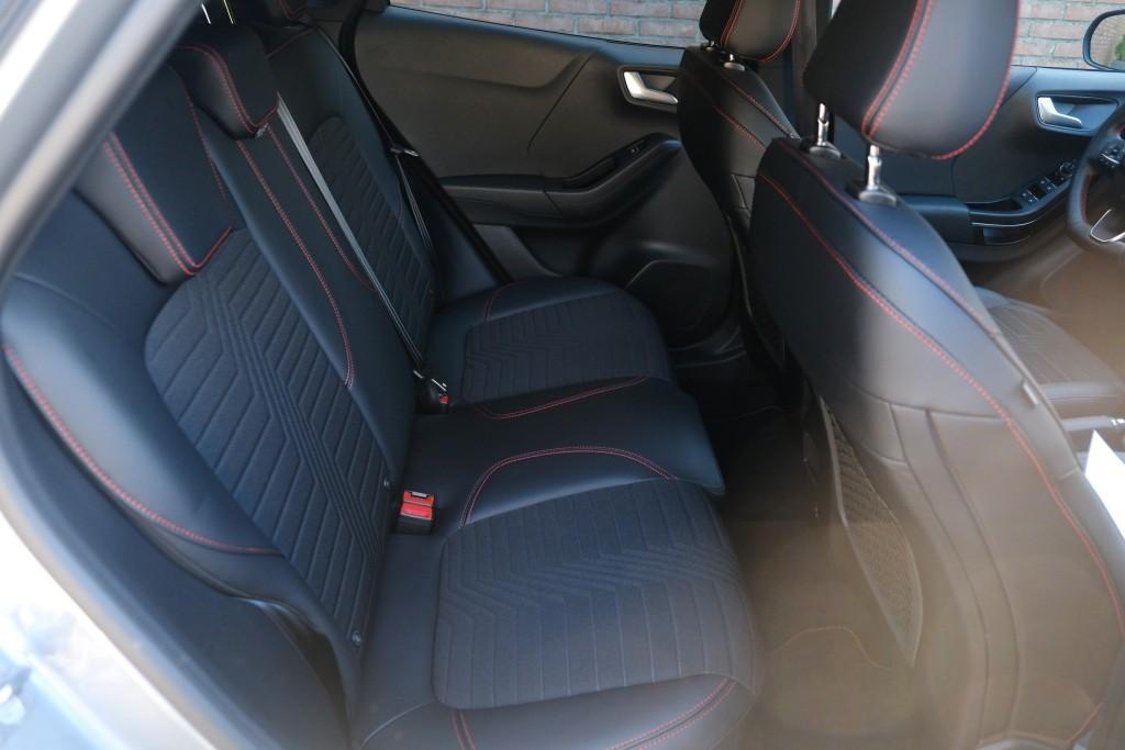 Ford Puma Ford Puma 1.0 EcoBoost Hybrid 155pk Aut. ST-Line X | Navi | App Connect | Adaptive Cruise | Full LED | Elektrische Achterklep | B&O Audio | Camera | Winter Pakket