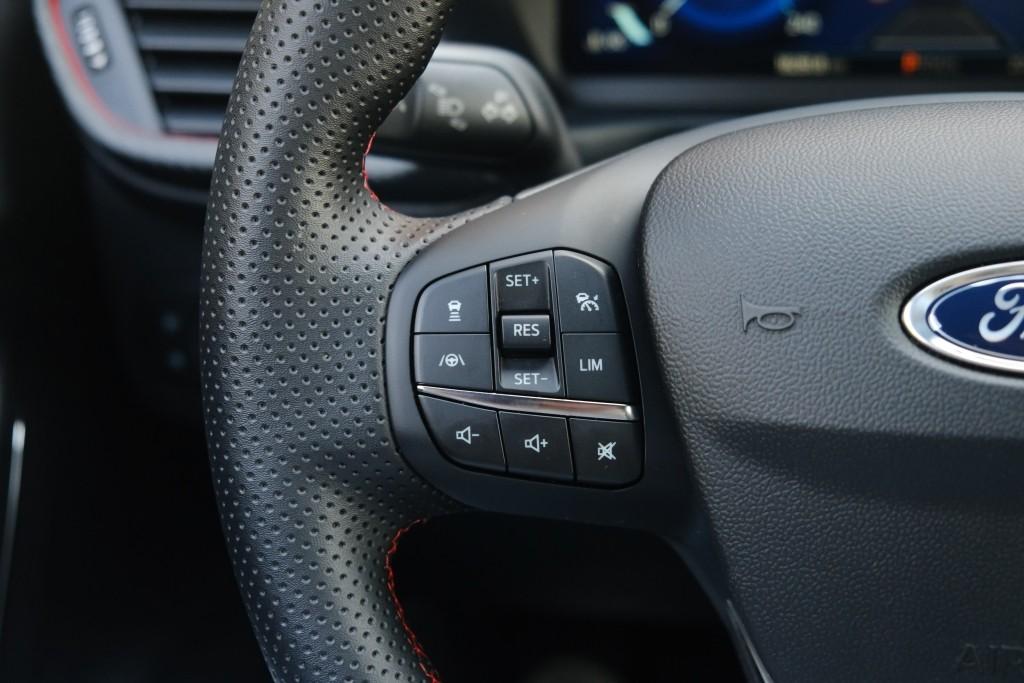 Ford Puma Ford Puma 1.0 EcoBoost Hybrid 155pk Aut. ST-Line X | Navi | App Connect | Adaptive Cruise | Full LED | Elektrische Achterklep | B&O Audio | Camera | Winter Pakket