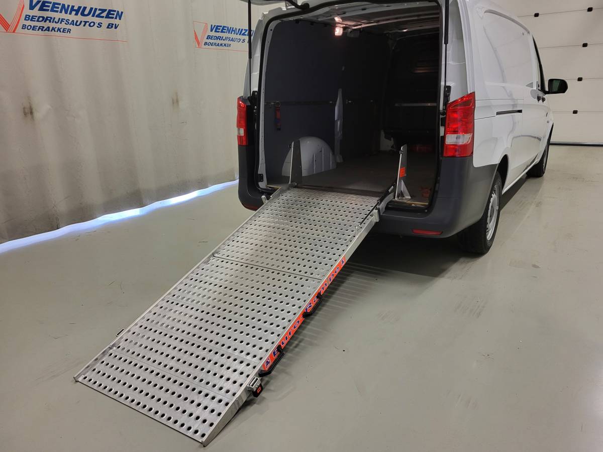 Mercedes-Benz Vito Mercedes-Benz Vito 110CDI L3/H1 Euro 6!