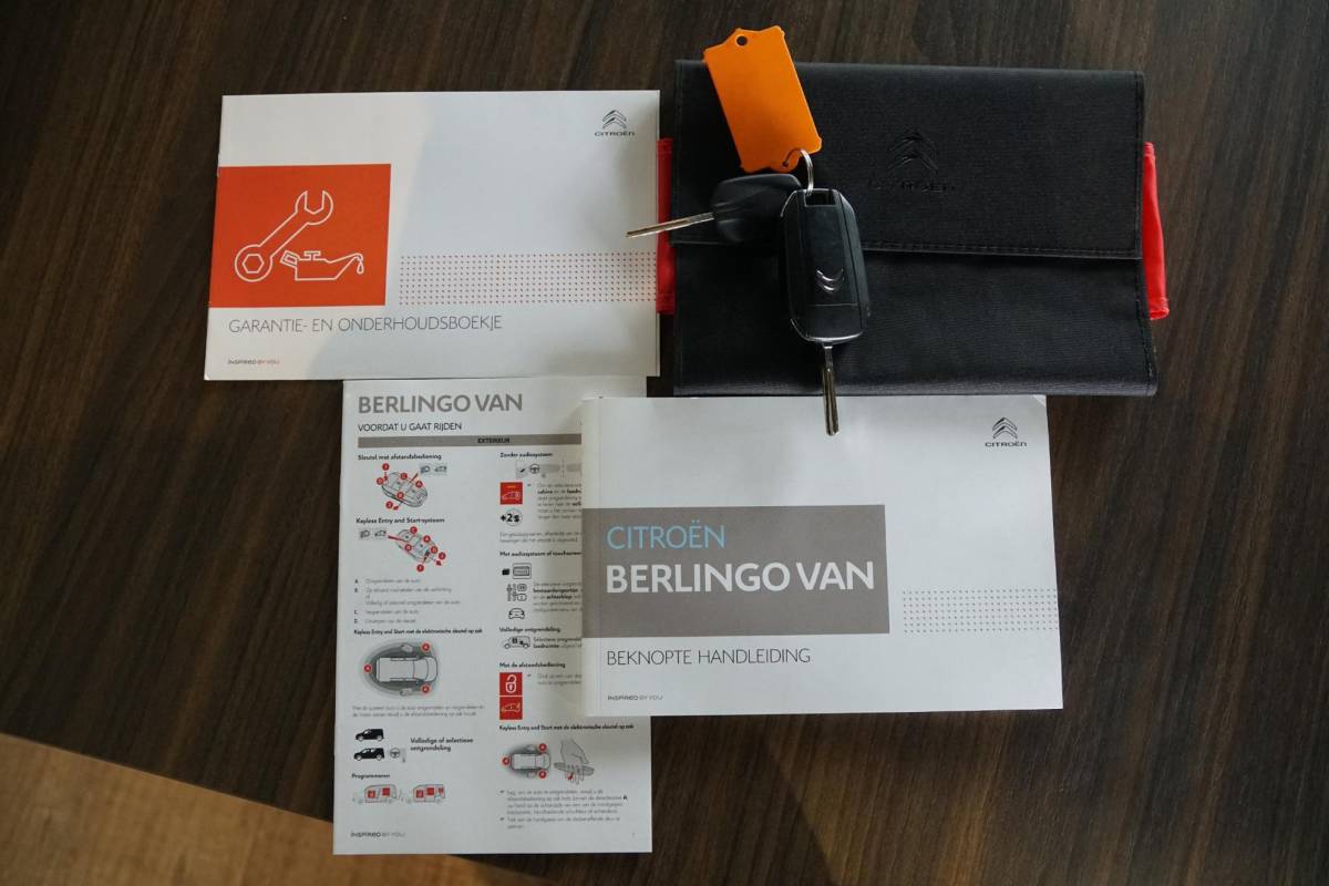 Citroën Berlingo Citroen Berlingo 1.5 BlueHDI Control + NAP / IMPERIAAL / BLUETOOTH
