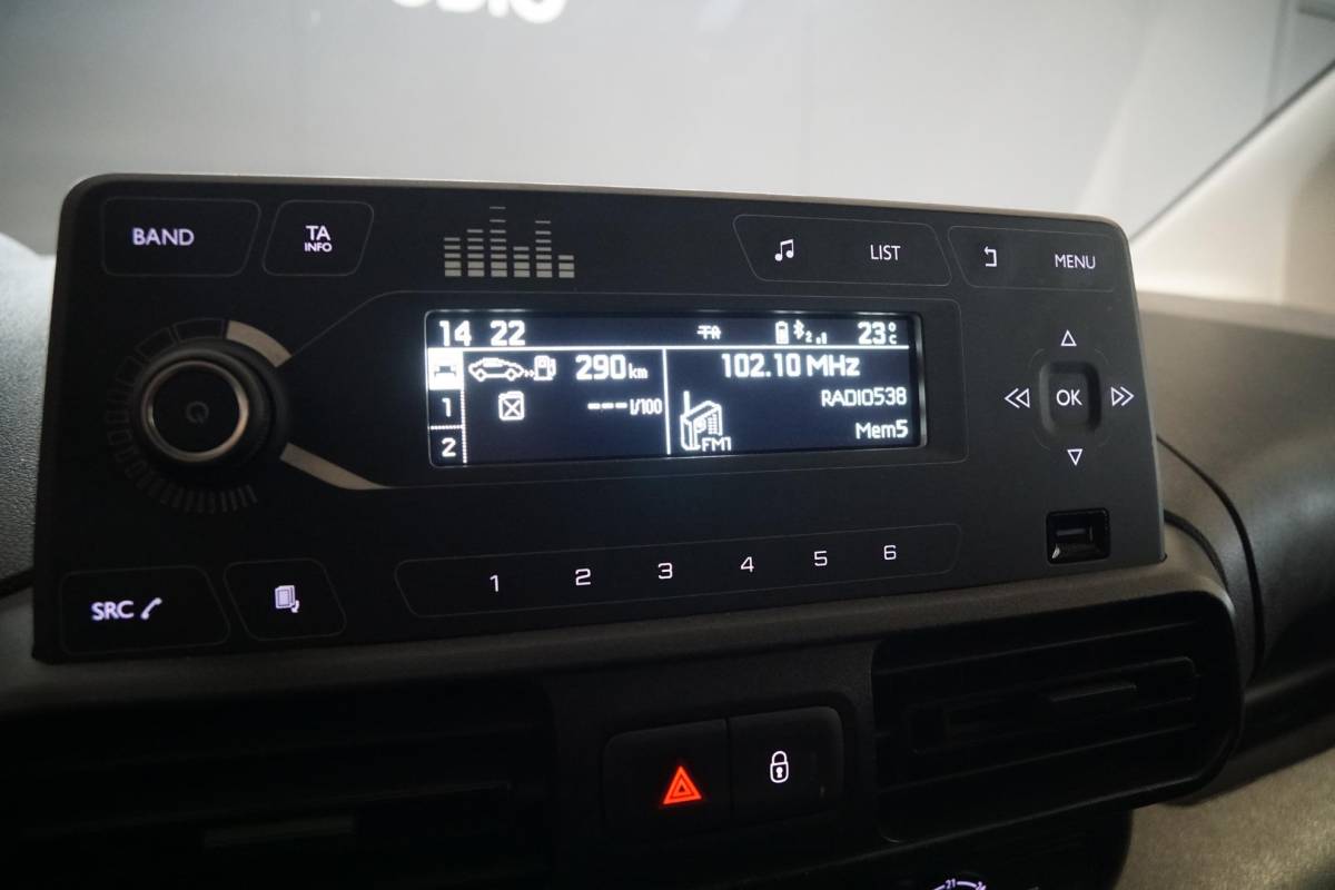 Citroën Berlingo Citroen Berlingo 1.5 BlueHDI Control + NAP / IMPERIAAL / BLUETOOTH