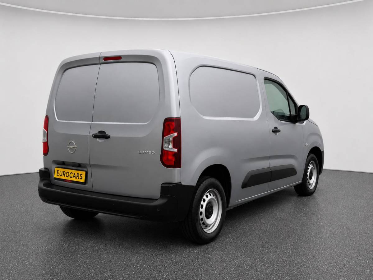 Opel Combo Opel Combo 1.5D L1H1 102 pk Edition Navigatie Apple CarPlay Android Auto Parkeerhulp achter Airco DAB