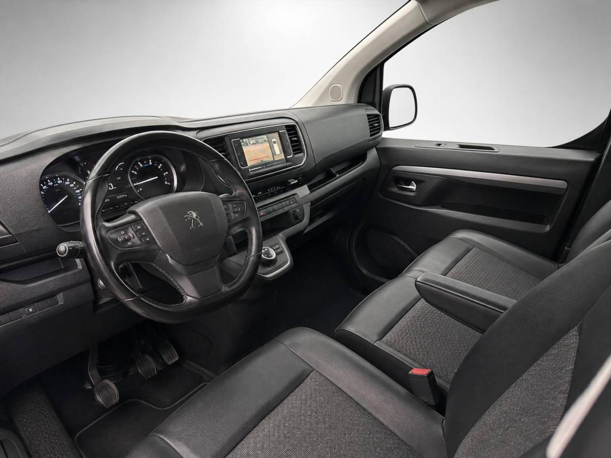 Citroën Jumpy Citroen Jumpy 2.0 BlueHDI 120 XL Driver DC Imperiaal Trekhaak Navigatie Apple CarPlay Android Auto Camera Parkeerhulp Cruise Control Verwarmbare bestuurdersstoel Climate Control