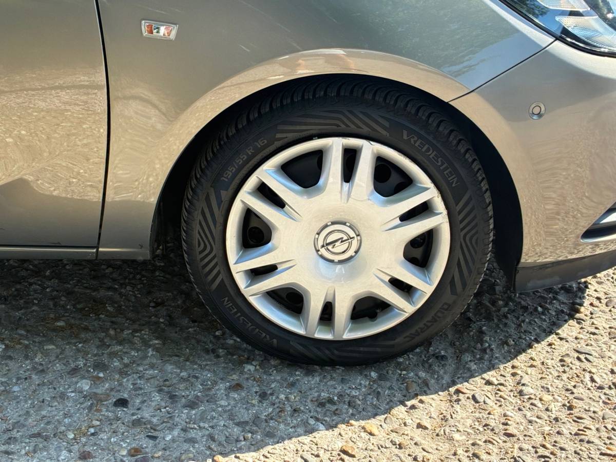 Opel Corsa Opel Corsa 1.0 Turbo Edition | 5-Deurs + Airco nu € 5.975,-!!!