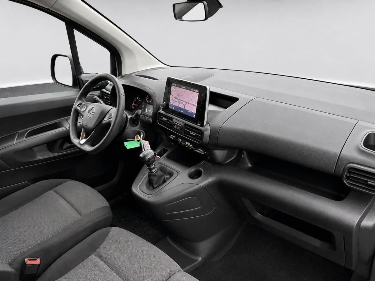 Opel Combo Opel Combo 1.5D L2H1 Edition Navigatie Apple CarPlay Android Auto Parkeerhulp achter Climate Control