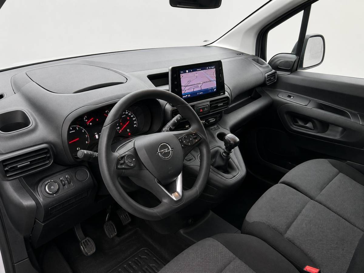 Opel Combo Opel Combo 1.5D L2H1 Edition Navigatie Apple CarPlay Android Auto Parkeerhulp achter Climate Control
