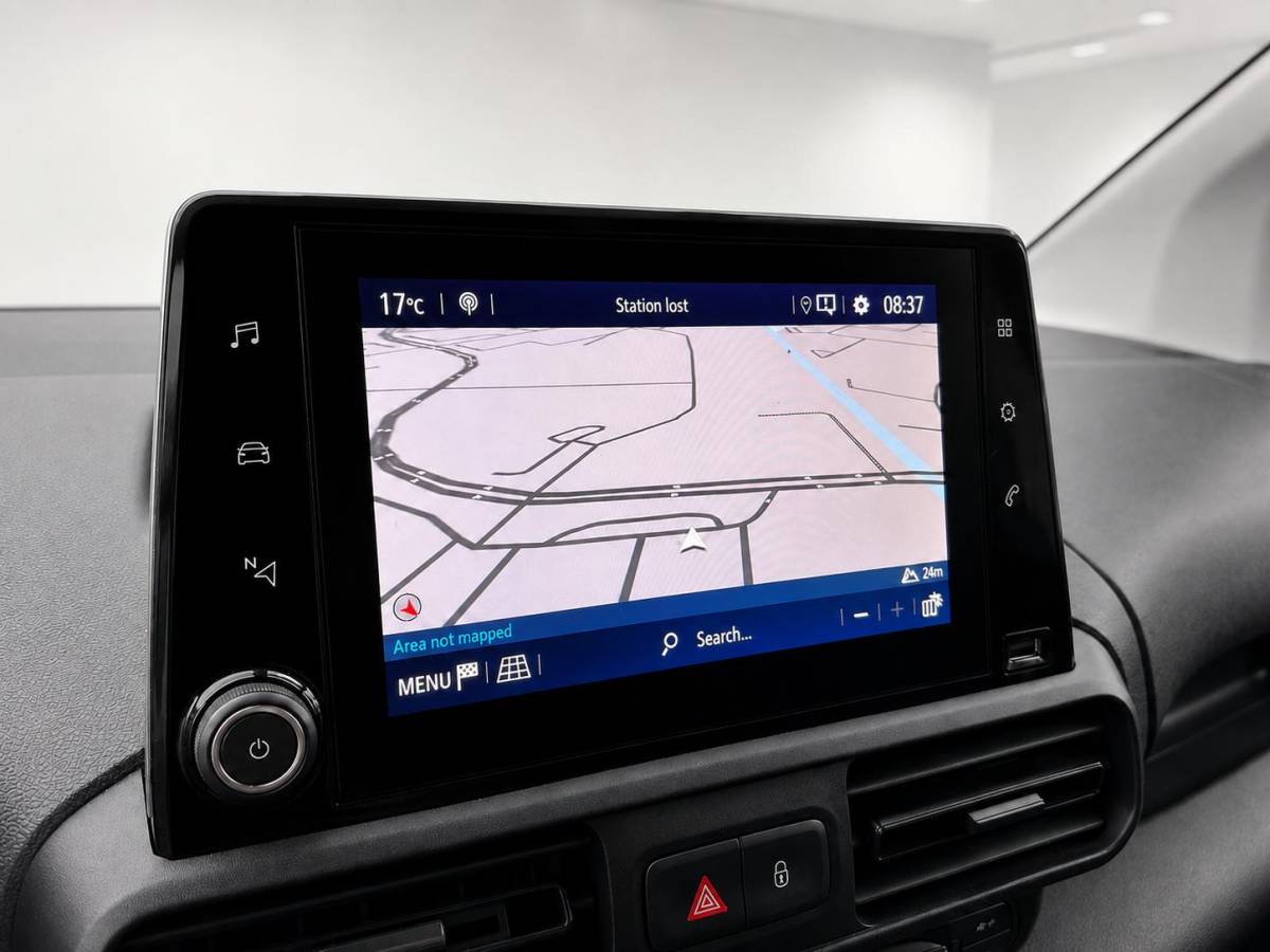 Opel Combo Opel Combo 1.5D L2H1 Edition Navigatie Apple CarPlay Android Auto Parkeerhulp achter Climate Control