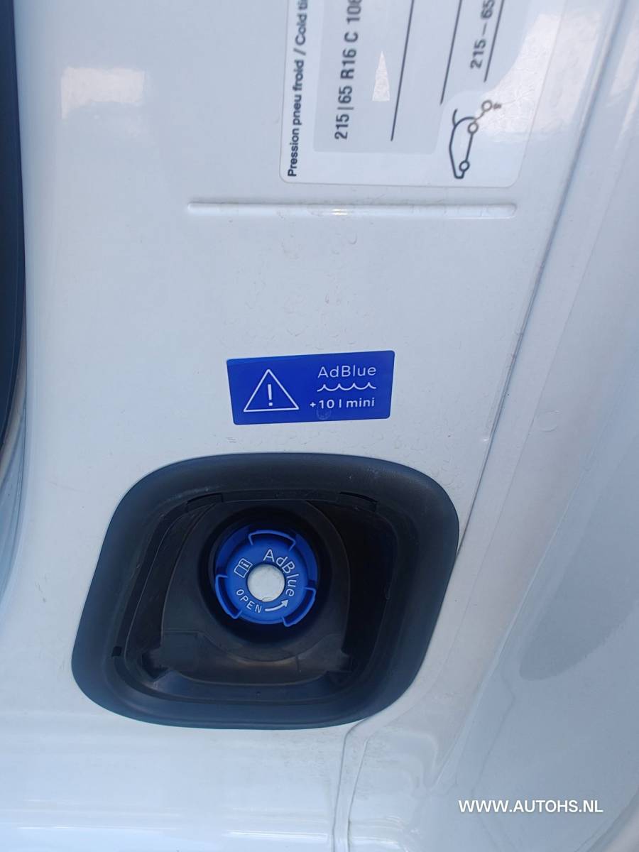 Peugeot Expert Peugeot Expert 1.5 BlueHDI 100 Long Premium , Extra lang , Euro 6 , 1e Eig. cruise , camera , Apk april 2027, Pracht bus.