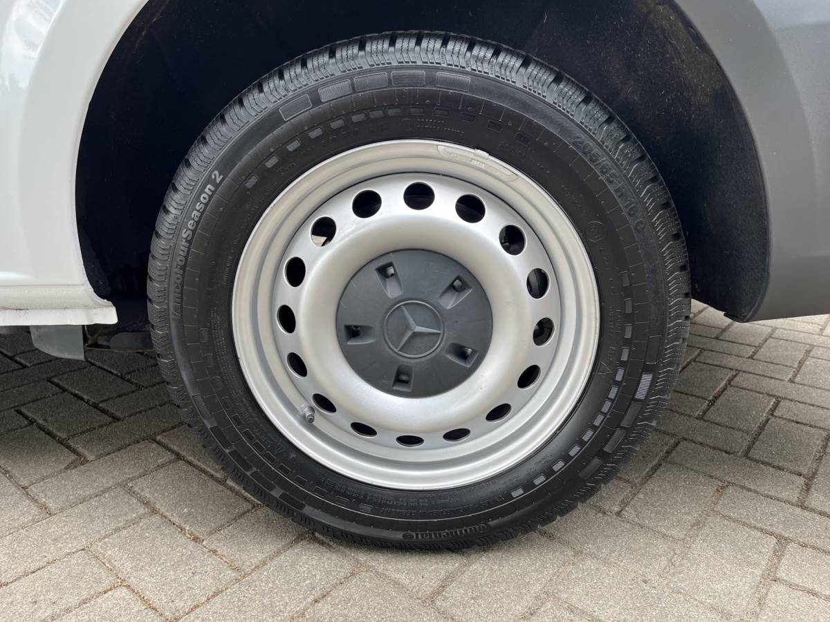 Mercedes-Benz Vito Mercedes-Benz Vito 111 CDI Lang | AIRCO | BLUETOOTH | PDC V&A | TREKHAAK