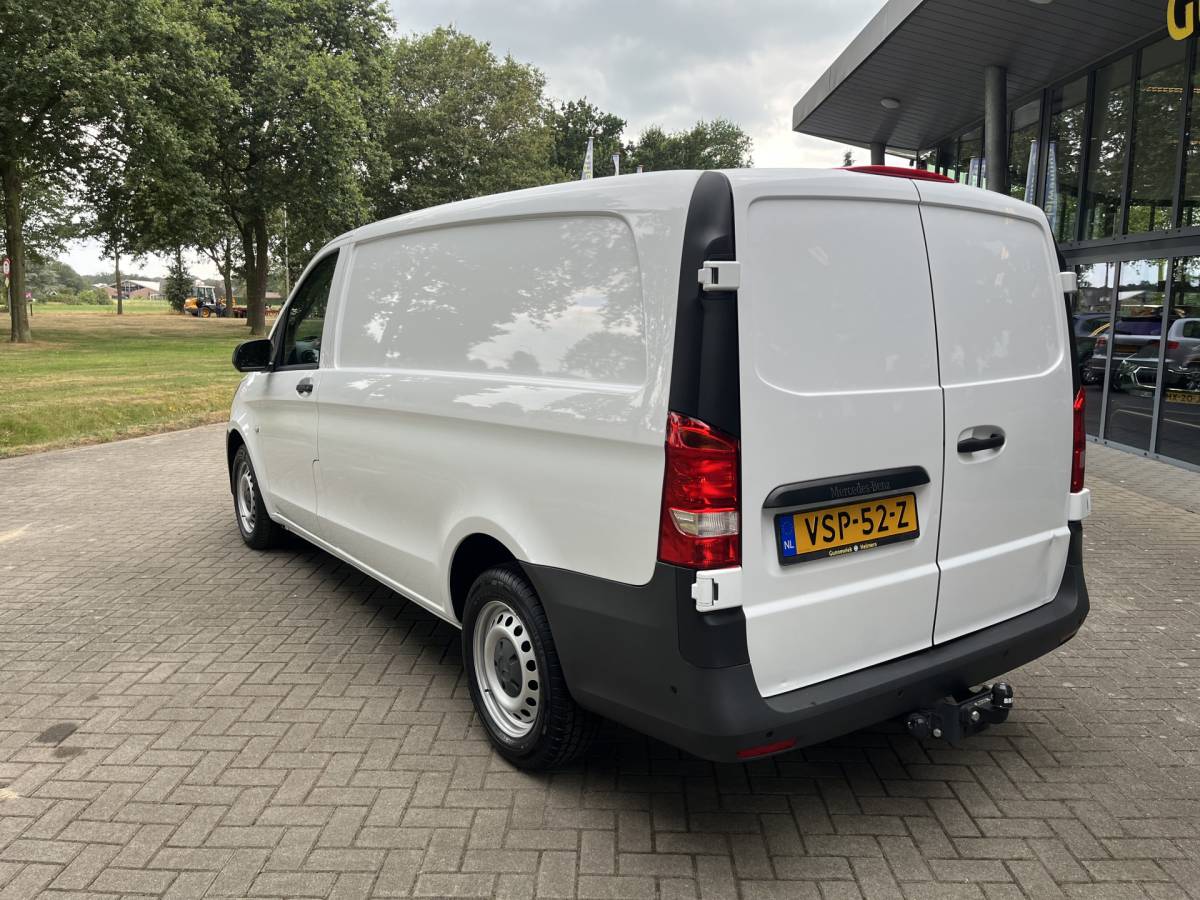Mercedes-Benz Vito Mercedes-Benz Vito 111 CDI Lang | AIRCO | BLUETOOTH | PDC V&A | TREKHAAK
