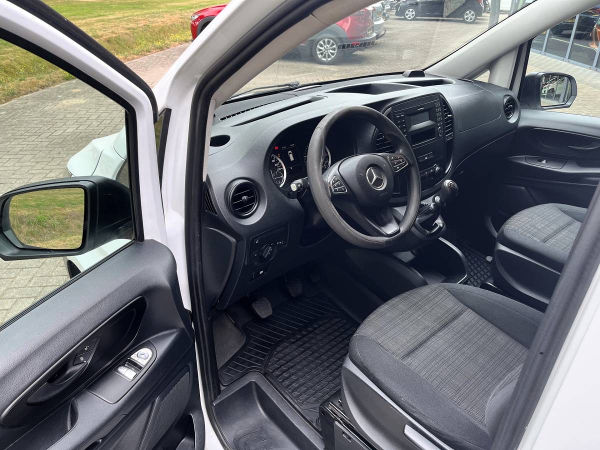 Mercedes-Benz Vito Mercedes-Benz Vito 111 CDI Lang | AIRCO | BLUETOOTH | PDC V&A | TREKHAAK