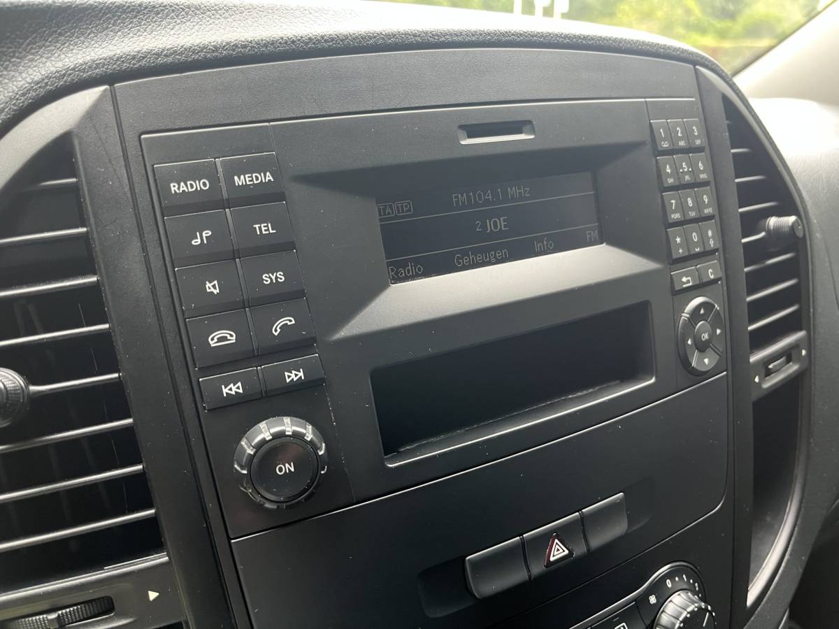 Mercedes-Benz Vito Mercedes-Benz Vito 111 CDI Lang | AIRCO | BLUETOOTH | PDC V&A | TREKHAAK