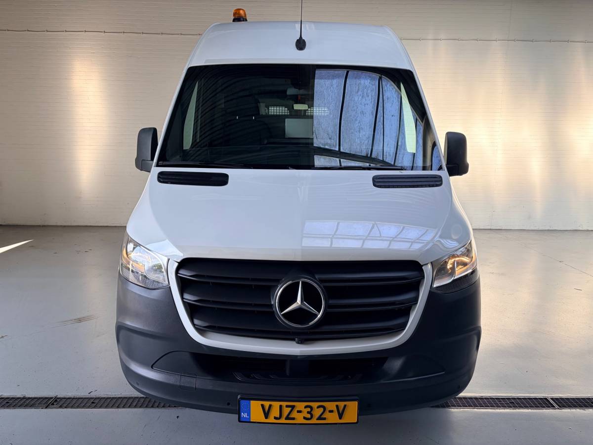 Mercedes-Benz Sprinter Mercedes-Benz Sprinter Automaat Servicewagen 315 1.9CDI 150pk L2H2 euro6 BOTT, Victron V230, Standkachel Trekhaak RIJKLAARPRIJS