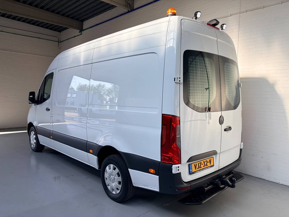 Mercedes-Benz Sprinter Mercedes-Benz Sprinter Automaat Servicewagen 315 1.9CDI 150pk L2H2 euro6 BOTT, Victron V230, Standkachel Trekhaak RIJKLAARPRIJS