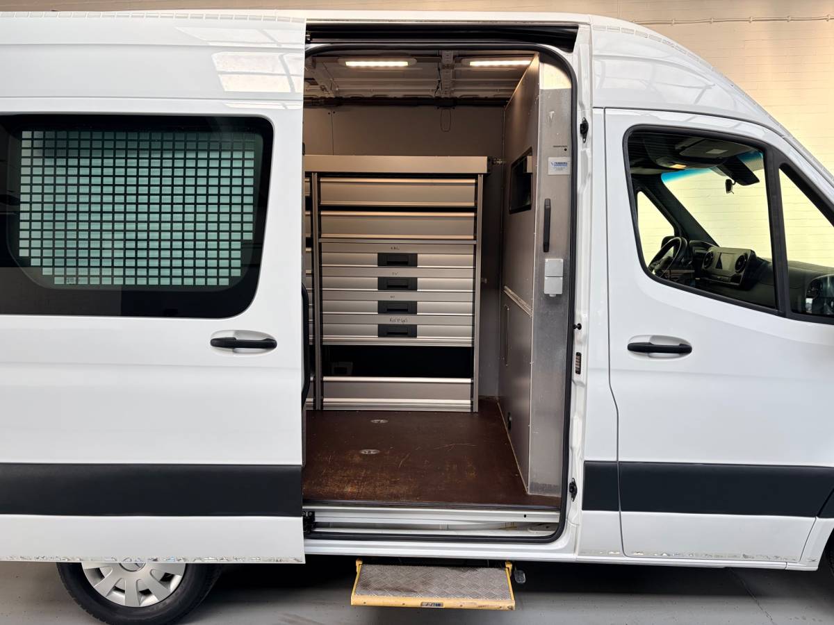 Mercedes-Benz Sprinter Mercedes-Benz Sprinter Automaat Servicewagen 314 2.2 CDI 140PK L1H2 euro6 BOTT, Victron V230, Standkachel Trekhaak RIJKLAARPRIJS