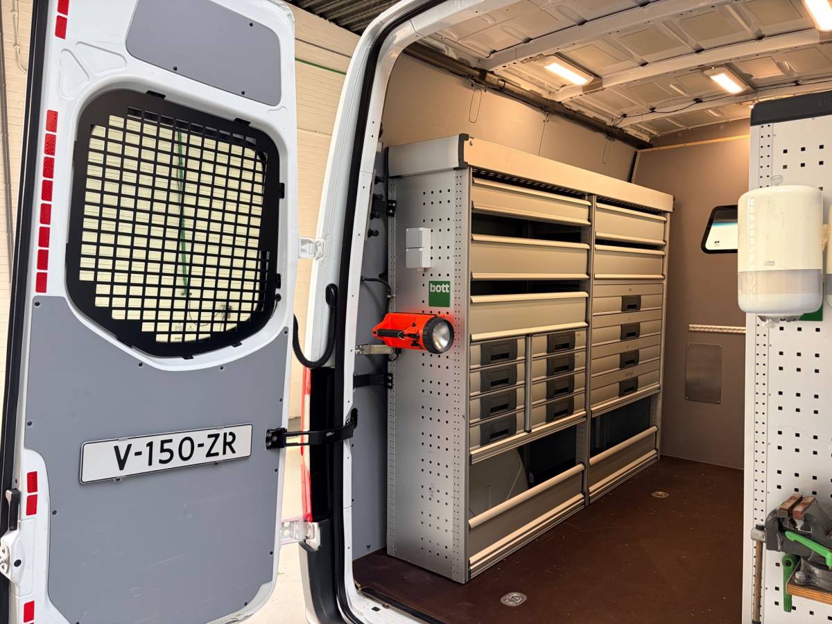 Mercedes-Benz Sprinter Mercedes-Benz Sprinter Automaat Servicewagen 314 2.2 CDI 140PK L1H2 euro6 BOTT, Victron V230, Standkachel Trekhaak RIJKLAARPRIJS