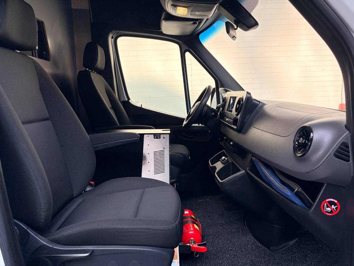 Mercedes-Benz Sprinter Mercedes-Benz Sprinter Automaat Servicewagen 314 2.2 CDI 140PK L1H2 euro6 BOTT, Victron V230, Standkachel Trekhaak RIJKLAARPRIJS