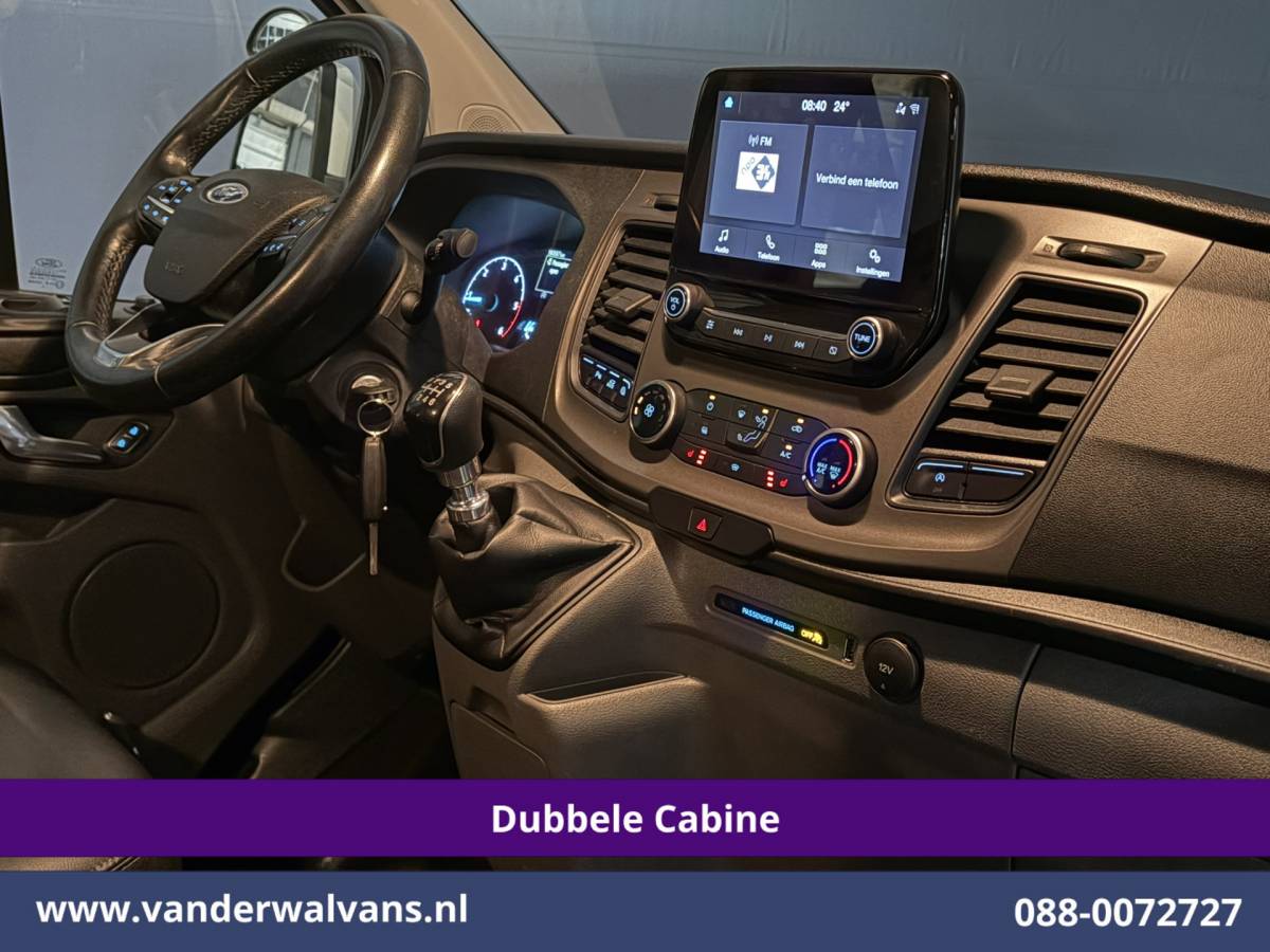 Ford Transit Custom Ford Transit Custom 2.0 TDCI 130pk L2H1 Dubbele Cabine Euro6 Airco | 6-Zits | Apple Carplay | LED | Cruisecontrol 2800kg trekhaak, Stoelverwarming, Verwarmde voorruit, Parkeersensoren