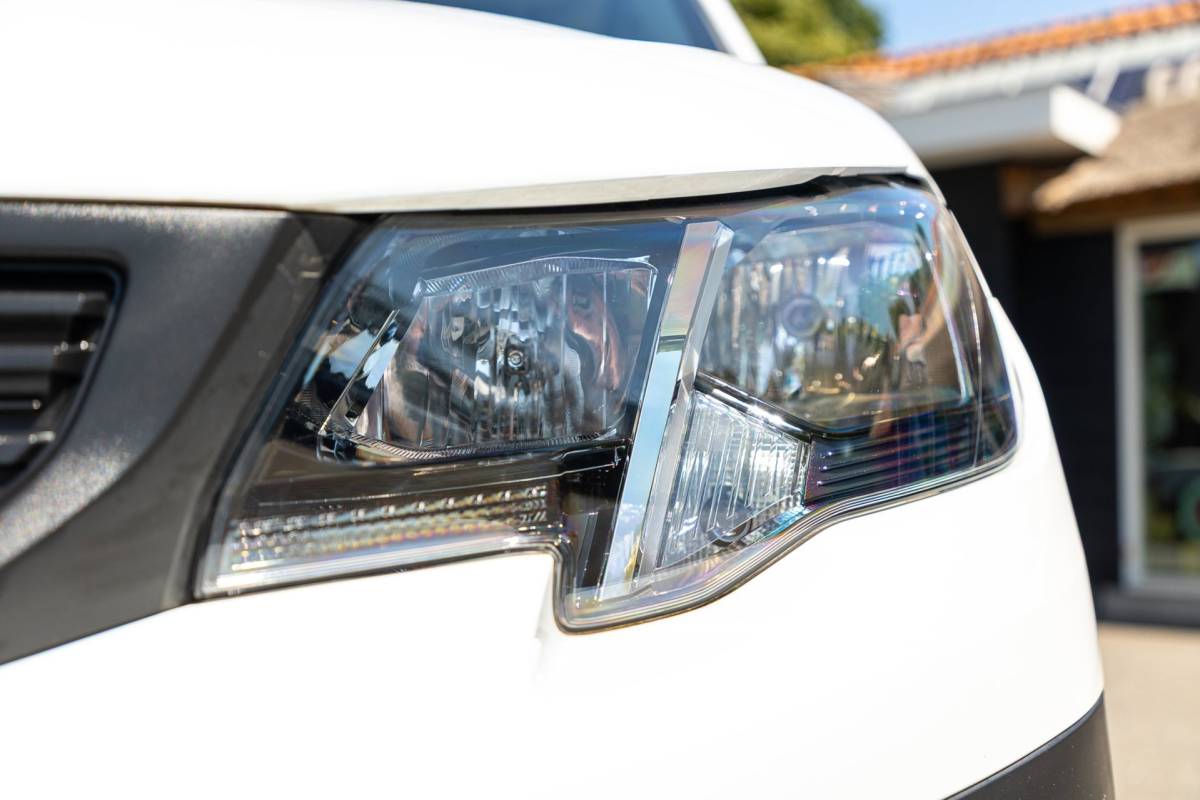 Peugeot Partner Peugeot Partner 1.2 PureTech 110 PK Premium Airco I Parkeersensoren I CarPlay I Android I Cruise I Navigatie I NAP