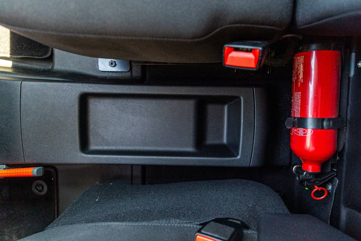 Peugeot Partner Peugeot Partner 1.2 PureTech 110 PK Premium Airco I Parkeersensoren I CarPlay I Android I Cruise I Navigatie I NAP