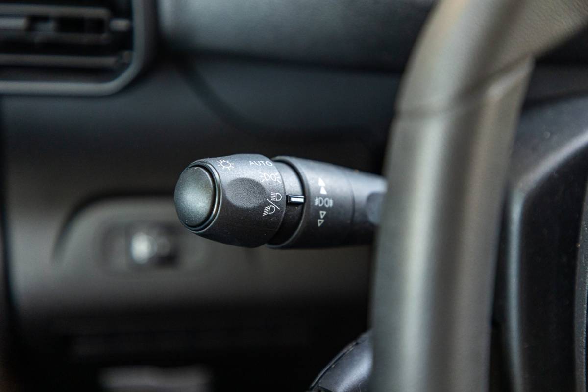 Peugeot Partner Peugeot Partner 1.2 PureTech 110 PK Premium Airco I Parkeersensoren I CarPlay I Android I Cruise I Navigatie I NAP