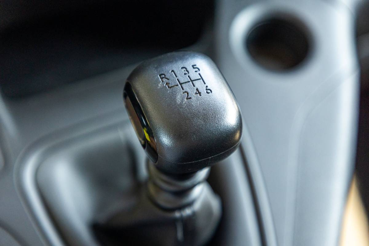 Peugeot Partner Peugeot Partner 1.2 PureTech 110 PK Premium Airco I Parkeersensoren I CarPlay I Android I Cruise I Navigatie I NAP