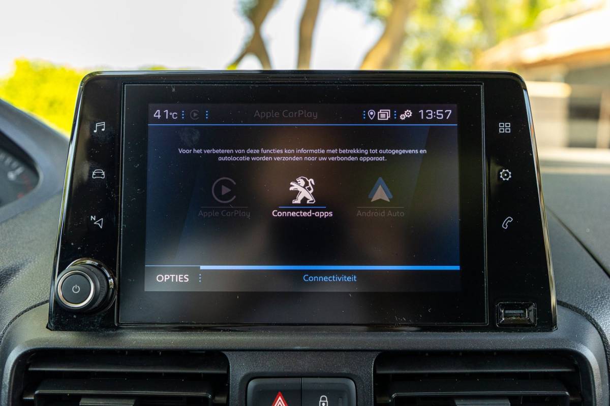 Peugeot Partner Peugeot Partner 1.2 PureTech 110 PK Premium Airco I Parkeersensoren I CarPlay I Android I Cruise I Navigatie I NAP
