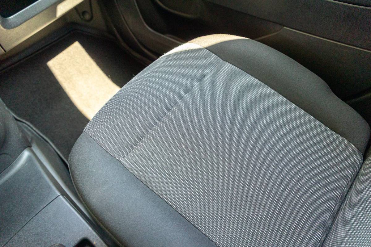 Peugeot Partner Peugeot Partner 1.2 PureTech Premium Airco I Cruise I Android I CarPlay I Parkeersensoren I Navigatie I NAP I NL Auto I 1e Eig