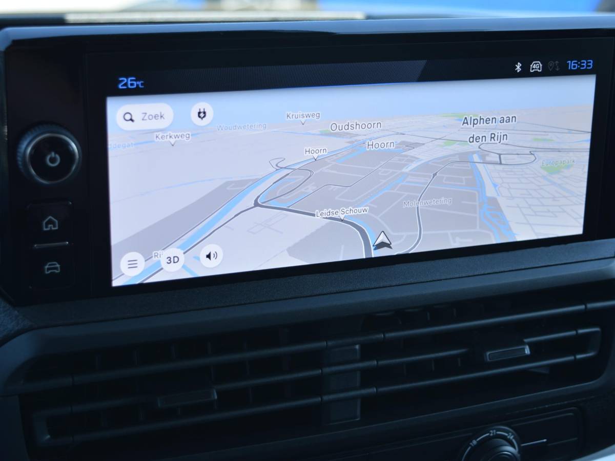 Peugeot e-Expert Peugeot e-Expert EV L2 75 kWh Laadruimte betimmering l Navigatie l Draadloos Android Auto/Apple