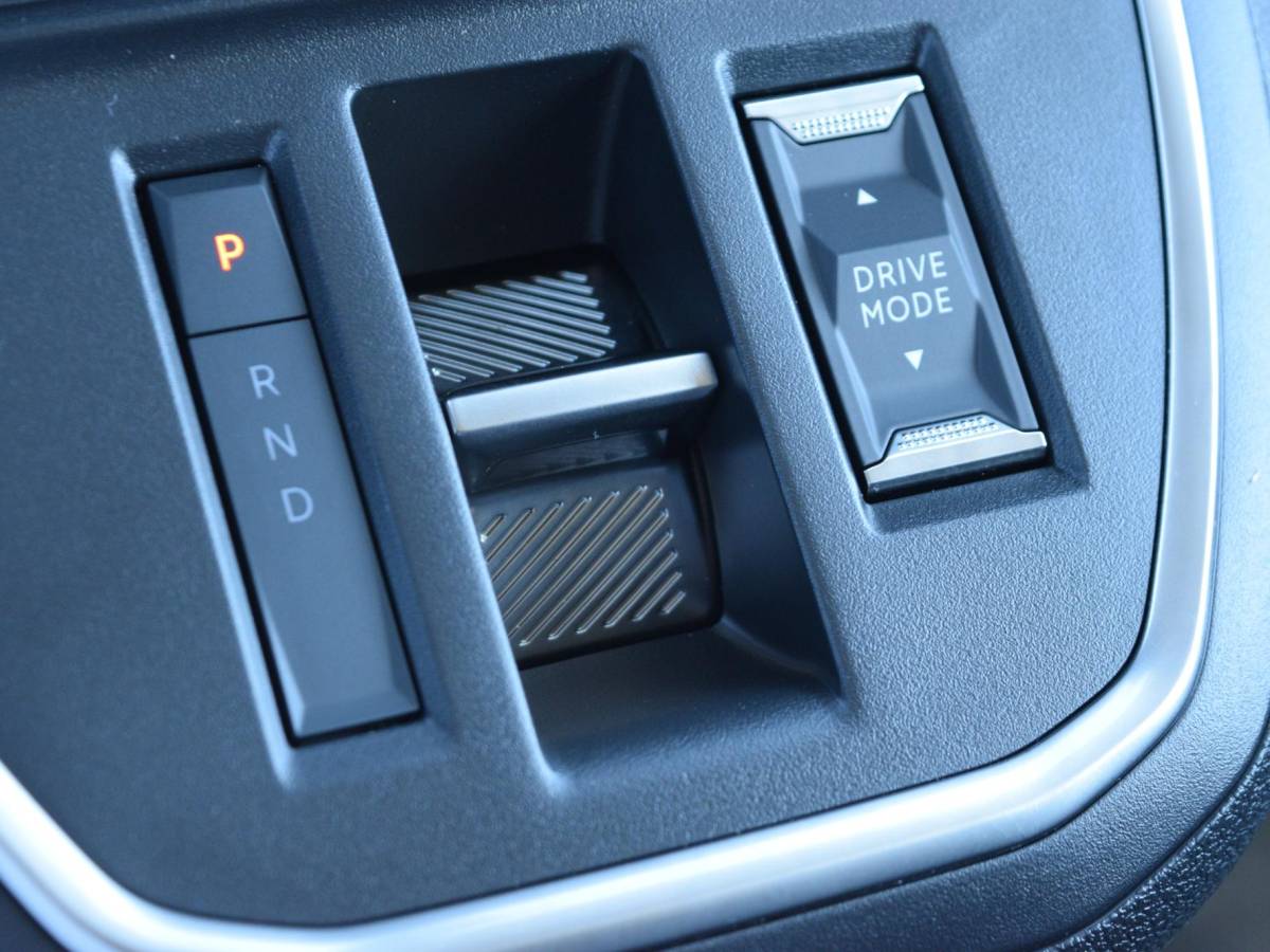 Peugeot e-Expert Peugeot e-Expert EV L2 75 kWh Laadruimte betimmering l Navigatie l Draadloos Android Auto/Apple