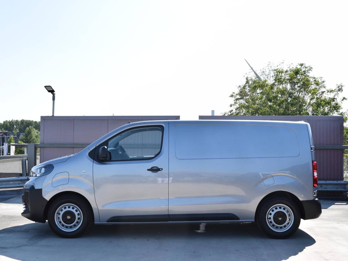 Peugeot e-Expert Peugeot e-Expert EV L2 75 kWh Laadruimte betimmering l Navigatie l Draadloos Android Auto/Apple