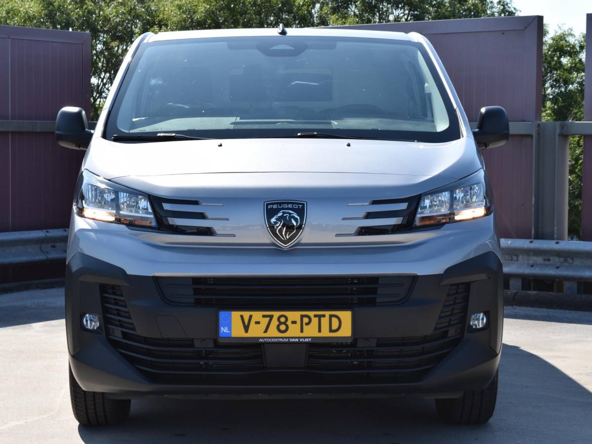 Peugeot e-Expert Peugeot e-Expert EV L2 75 kWh Laadruimte betimmering l Navigatie l Draadloos Android Auto/Apple