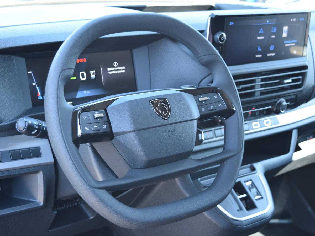 Peugeot e-Expert Peugeot e-Expert EV L2 75 kWh Laadruimte betimmering l Navigatie l Draadloos Android Auto/Apple
