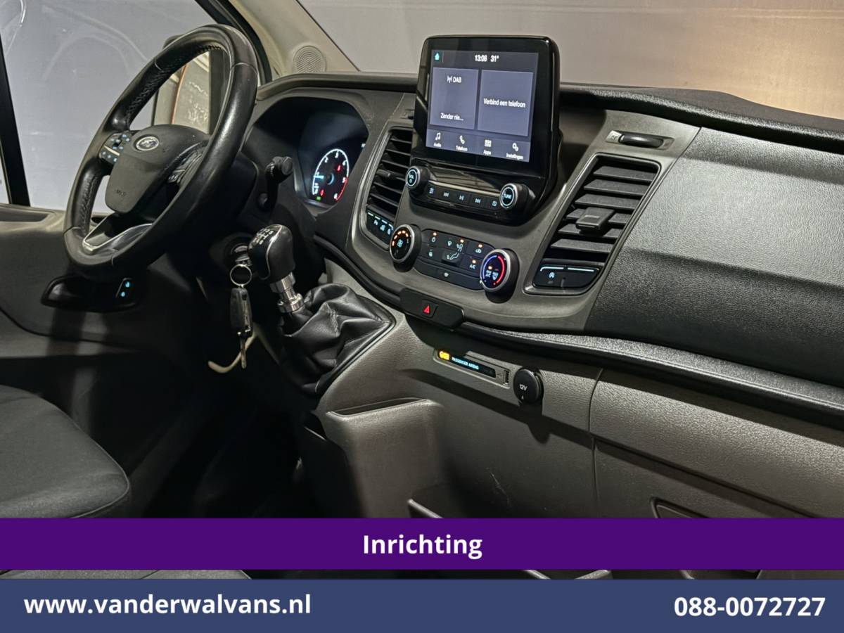 Ford Transit Ford Transit 2.0 TDCI 130pk L2H2 Inrichting Euro6 Airco | Omvormer | Imperiaal | Camera | Apple Carplay Android Auto, LED, Cruisecontrol, Trekhaak, Verwarmde voorruit, Parkeersensoren, Bijrijdersbank