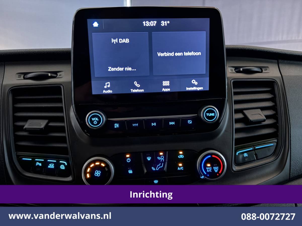 Ford Transit Ford Transit 2.0 TDCI 130pk L2H2 Inrichting Euro6 Airco | Omvormer | Imperiaal | Camera | Apple Carplay Android Auto, LED, Cruisecontrol, Trekhaak, Verwarmde voorruit, Parkeersensoren, Bijrijdersbank