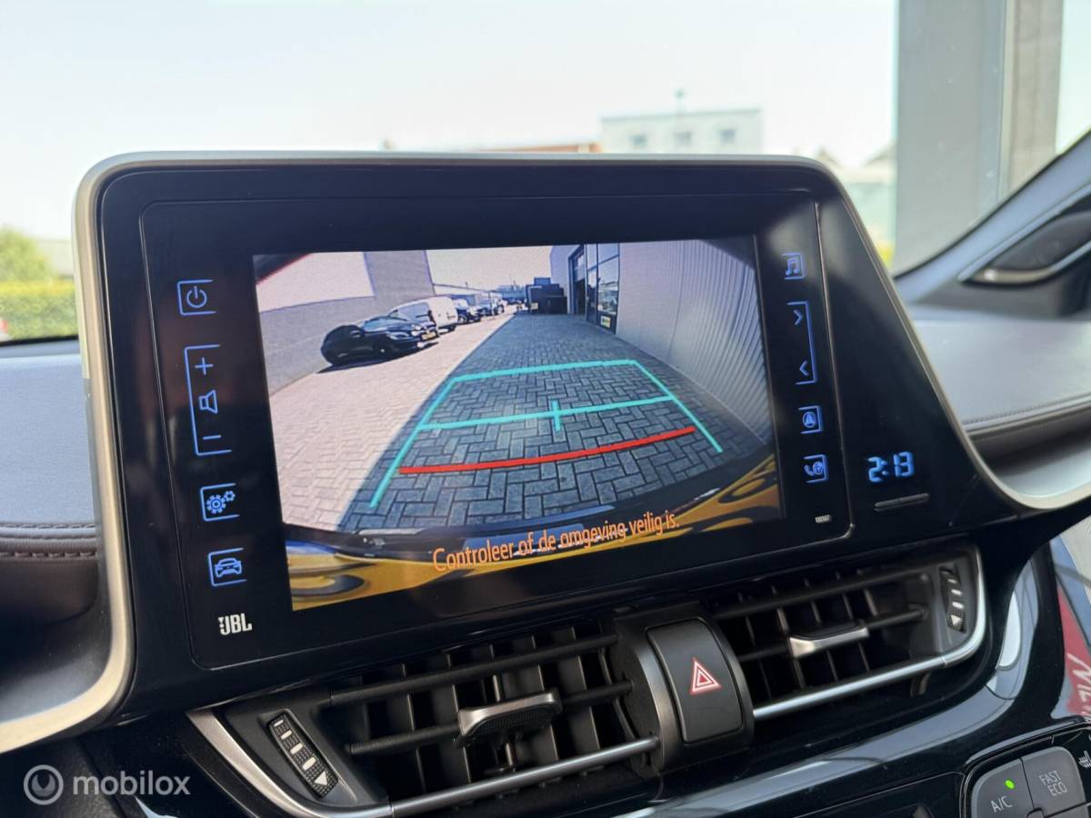 Toyota C-HR Toyota C-HR 1.2 Dynamic Camera/JBL!/LED/Black-pack/Winterpakket