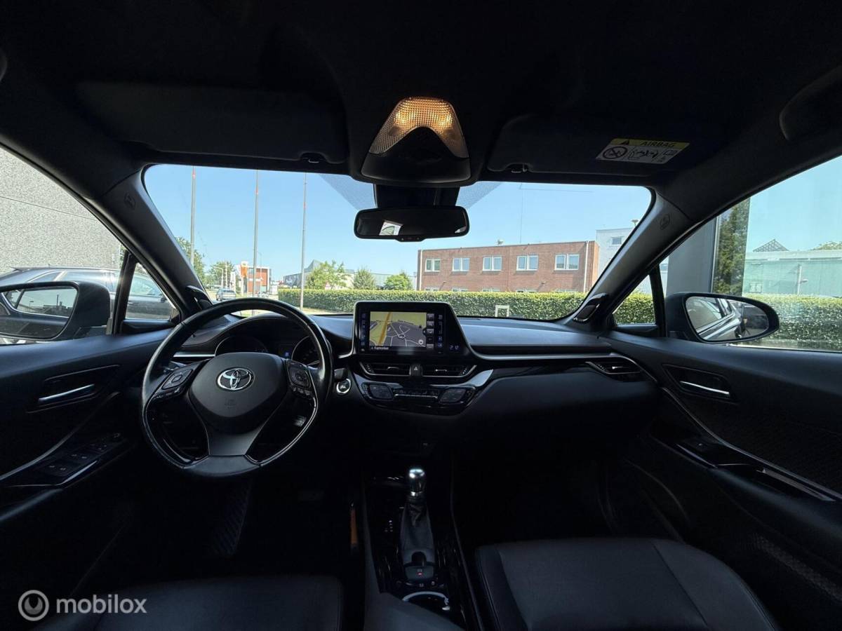 Toyota C-HR Toyota C-HR 1.2 Dynamic Camera/JBL!/LED/Black-pack/Winterpakket