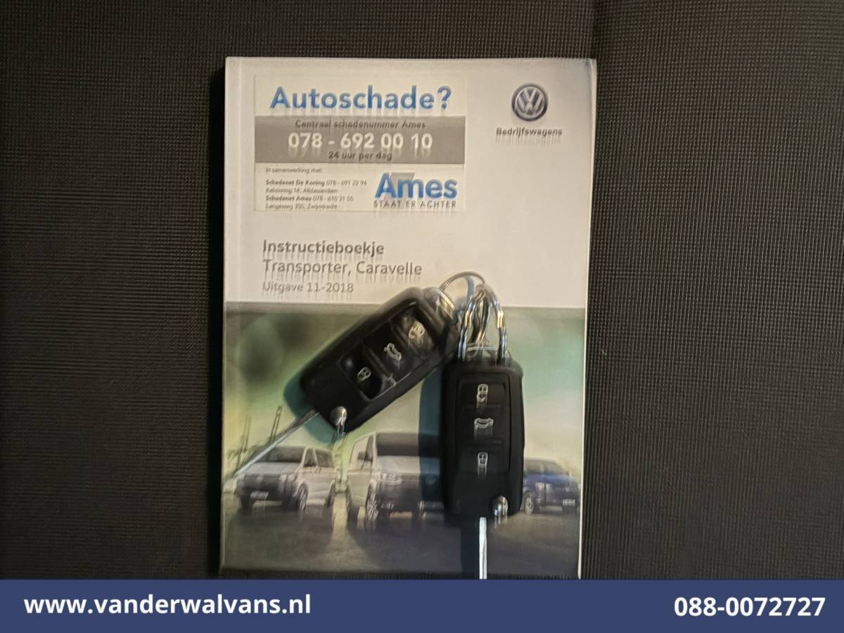 Volkswagen Transporter Volkswagen Transporter 2.0 TDI 102pk L2H1 Euro6 Airco | Imperiaal | Trekhaak | Camera | Cruisecontrol Parkeersensoren, Achterklep