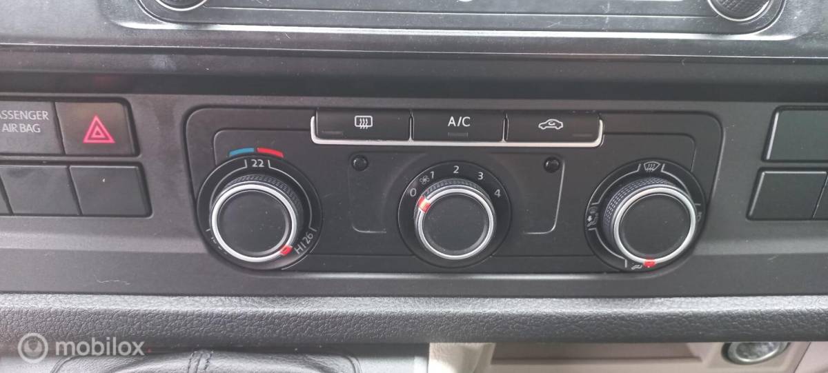 Volkswagen Transporter Volkswagen Transporter 2.0 TDI L2H2/AIRCO/CRUISECONTROL