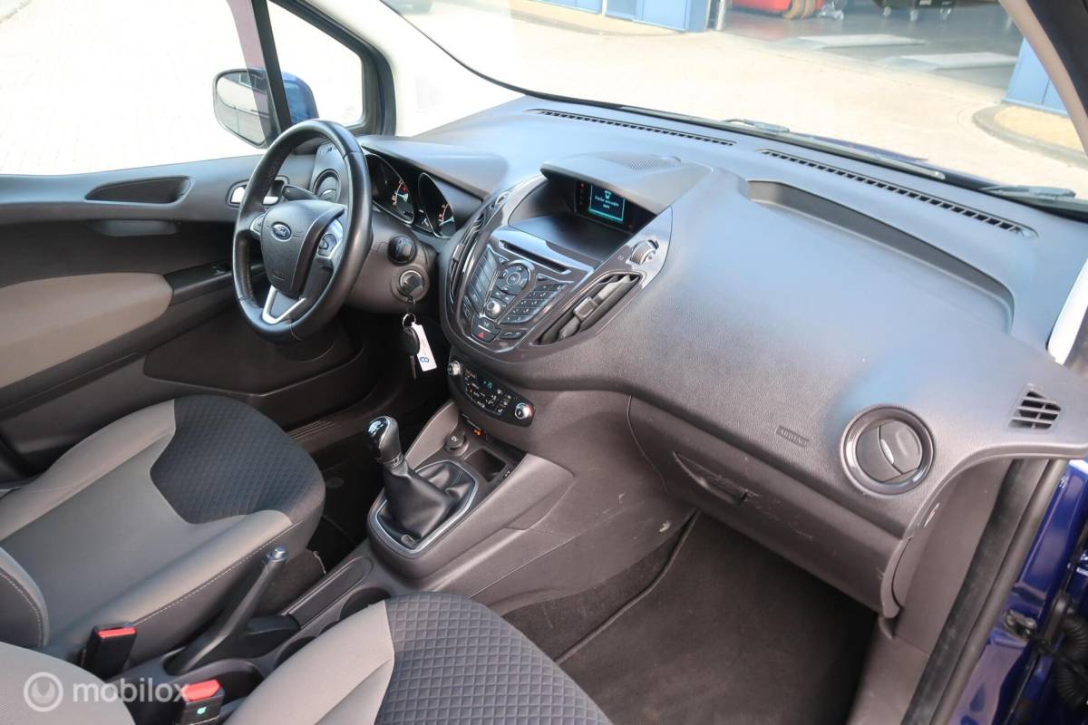 Ford Tourneo Courier Ford Tourneo Courier 1.0 Titanium