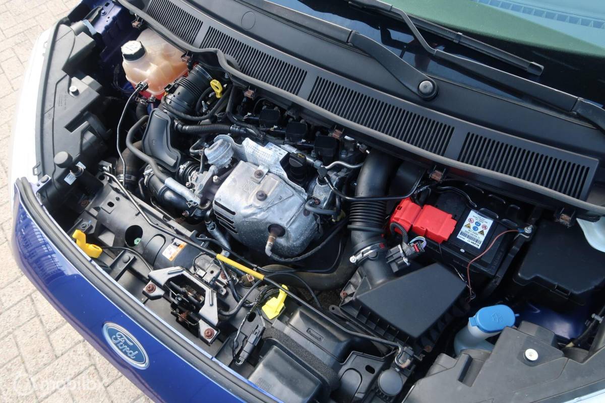 Ford Tourneo Courier Ford Tourneo Courier 1.0 Titanium