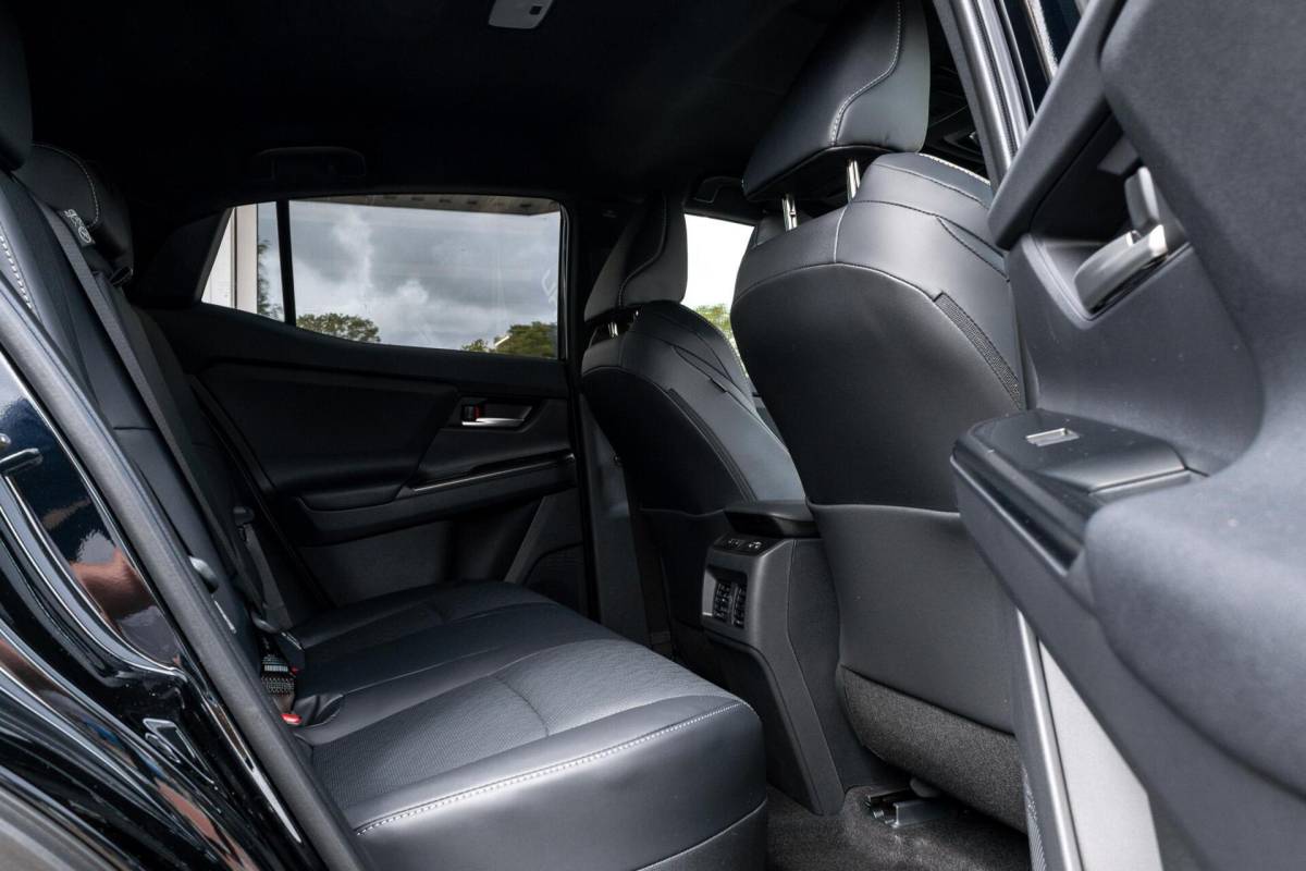 Subaru Uncharted Subaru Uncharted 2E-xcite+ 77 kWh | Safety Sense | 100% Elektrisch | Safe8 |