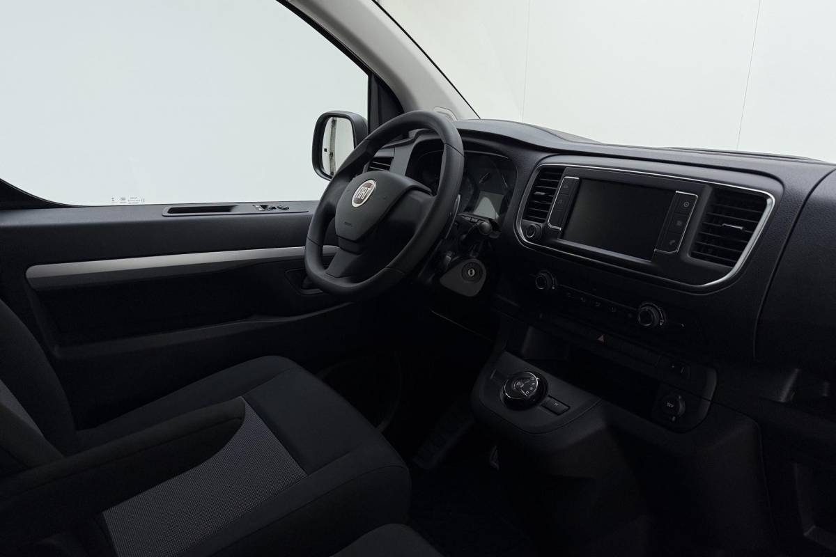 Fiat Scudo Fiat Scudo 2.0 Diesel 180pk Automaat L3H1 DC Business Pro | Airco | Apple Carplay/Android Auto | Cruise control | DAB | Parkeersensoren | 0 KM! | Uniek!
