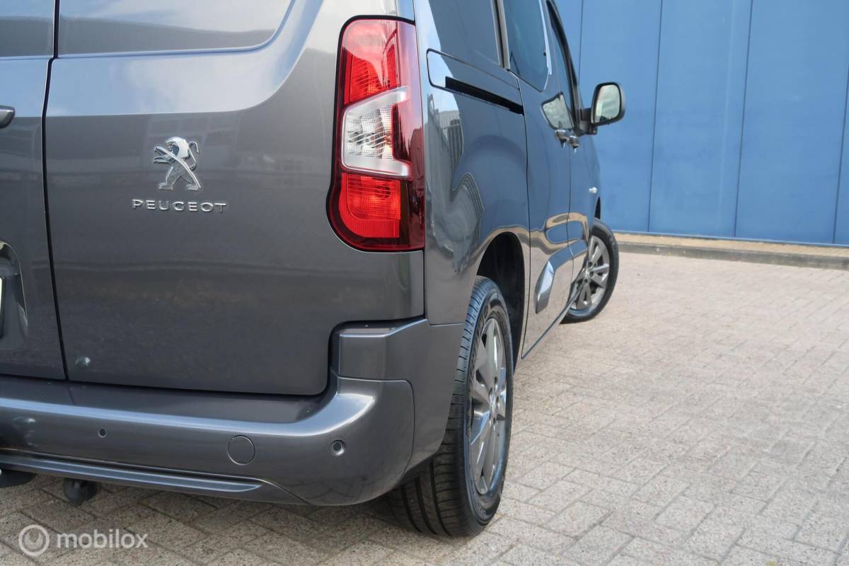 Peugeot Partner Peugeot Partner bestel 1.2 110PK MARGE AUTO, BTW VRIJ