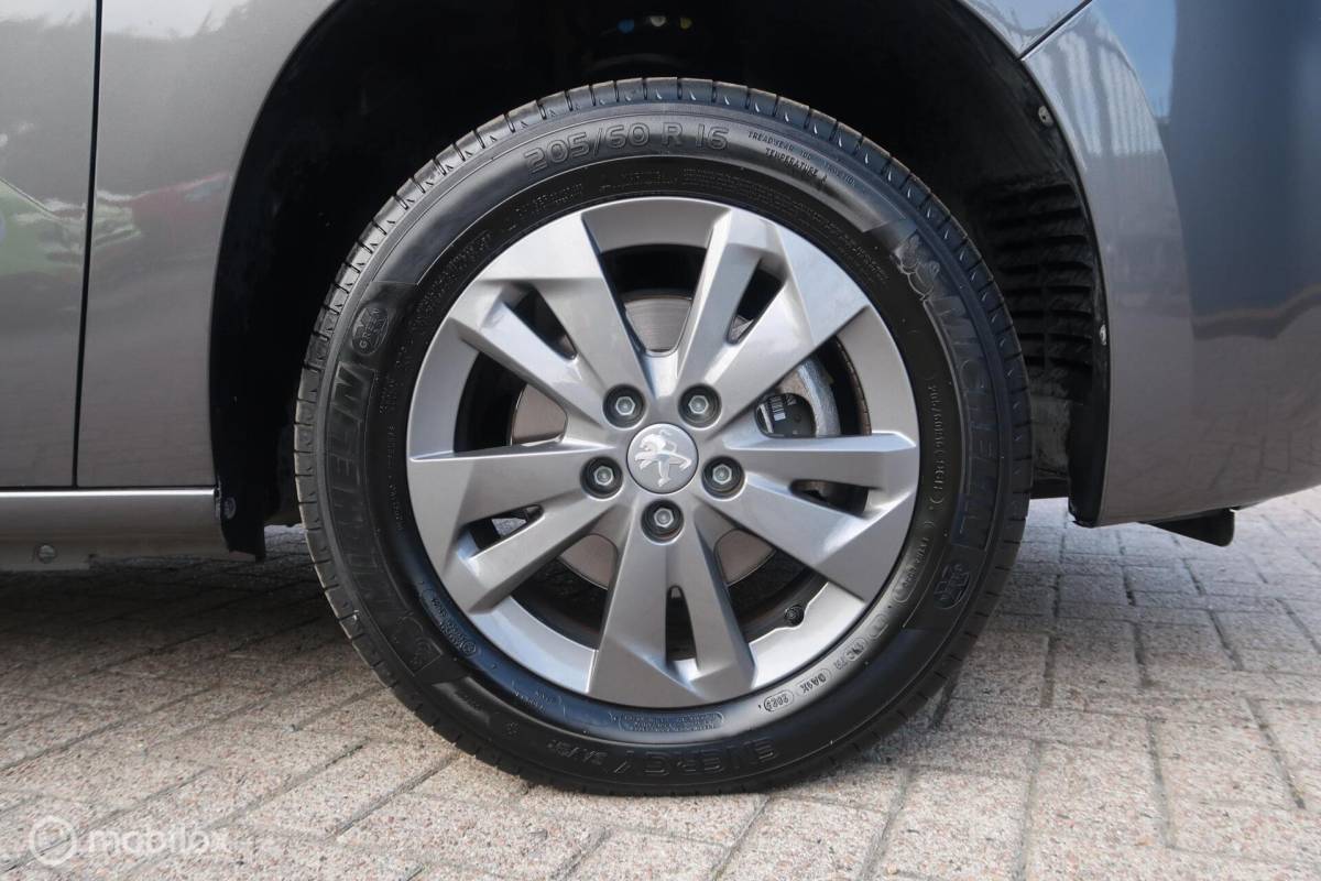 Peugeot Partner Peugeot Partner bestel 1.2 110PK MARGE AUTO, BTW VRIJ