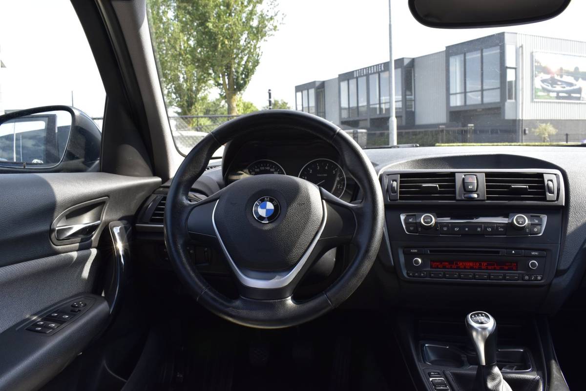 BMW 1 Serie BMW 1-serie 116i Business+ Urben