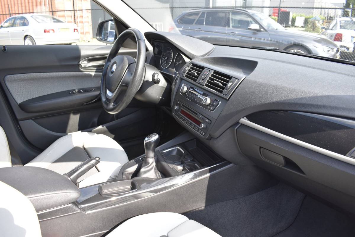 BMW 1 Serie BMW 1-serie 116i Business+ Urben