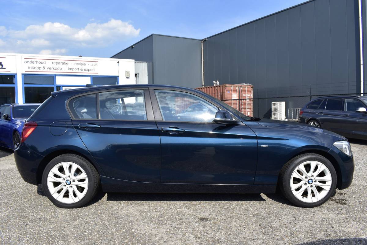 BMW 1 Serie BMW 1-serie 116i Business+ Urben