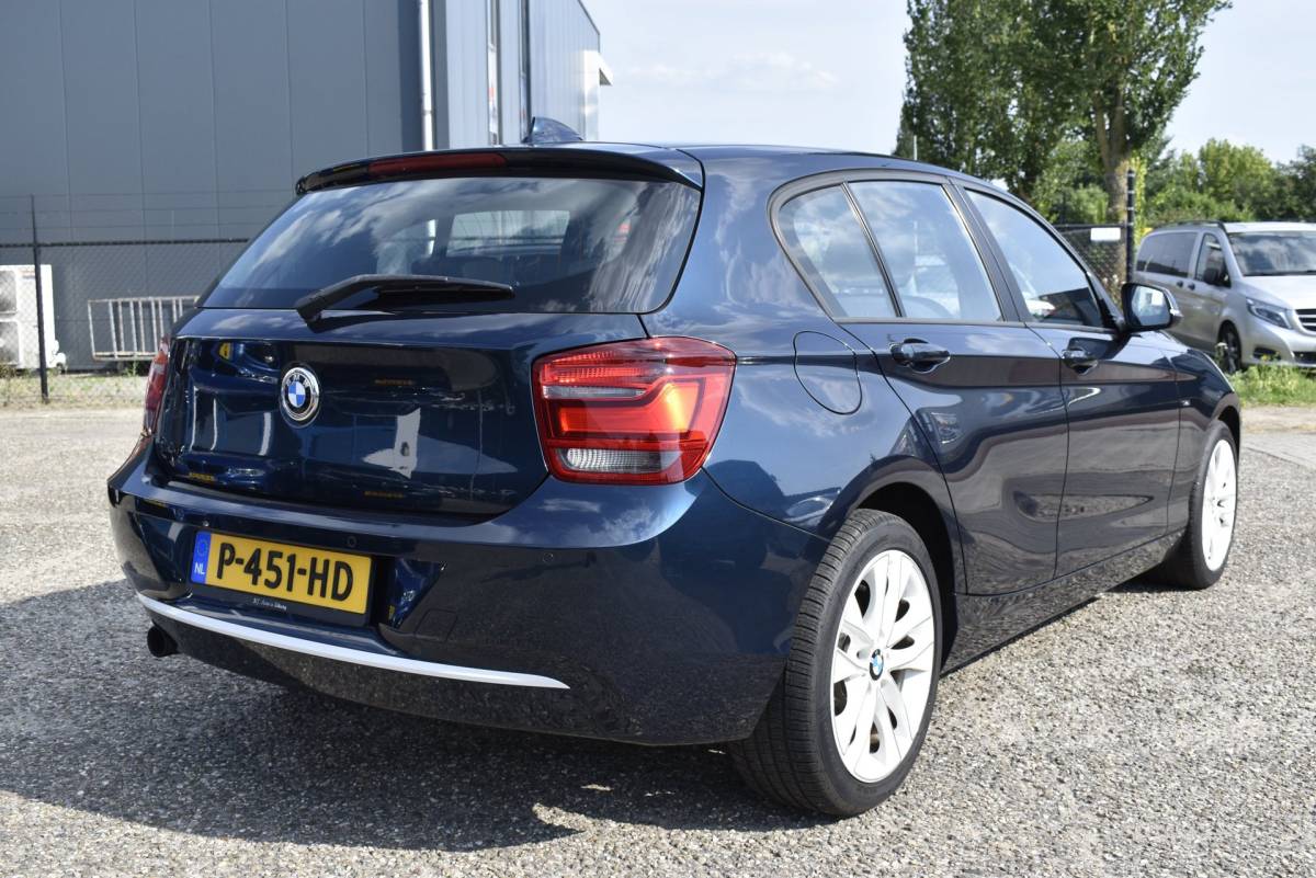 BMW 1 Serie BMW 1-serie 116i Business+ Urben